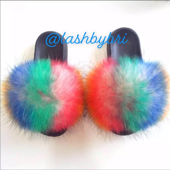 Faux-fur slippers - Picture 3 of 4